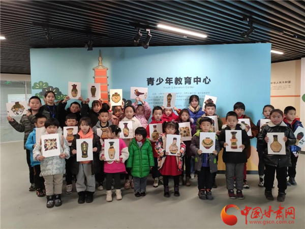博物館里過臘八 武威這些孩子用五谷拼文物！