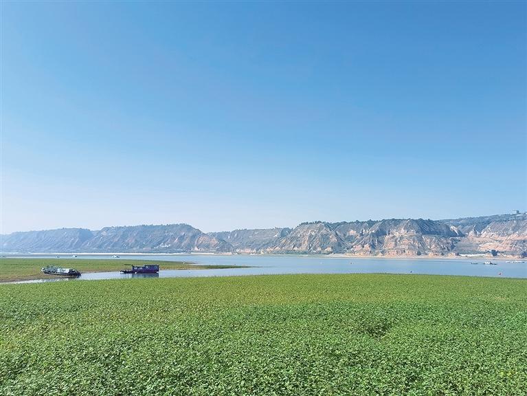 臨夏州鄉(xiāng)村振興示范村東干村——水光瀲滟“小洱?！?>
        </a><em>臨夏州鄉(xiāng)村振興示范村東干村——水光瀲滟“小洱?！?/em></li>
    <li><a  target=