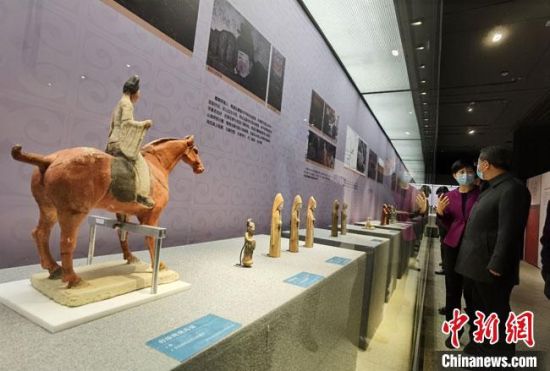 圖為展覽現(xiàn)場(chǎng)?！●T志軍 攝