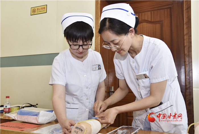 你知道有一種難受叫“春節(jié)胃”嗎？