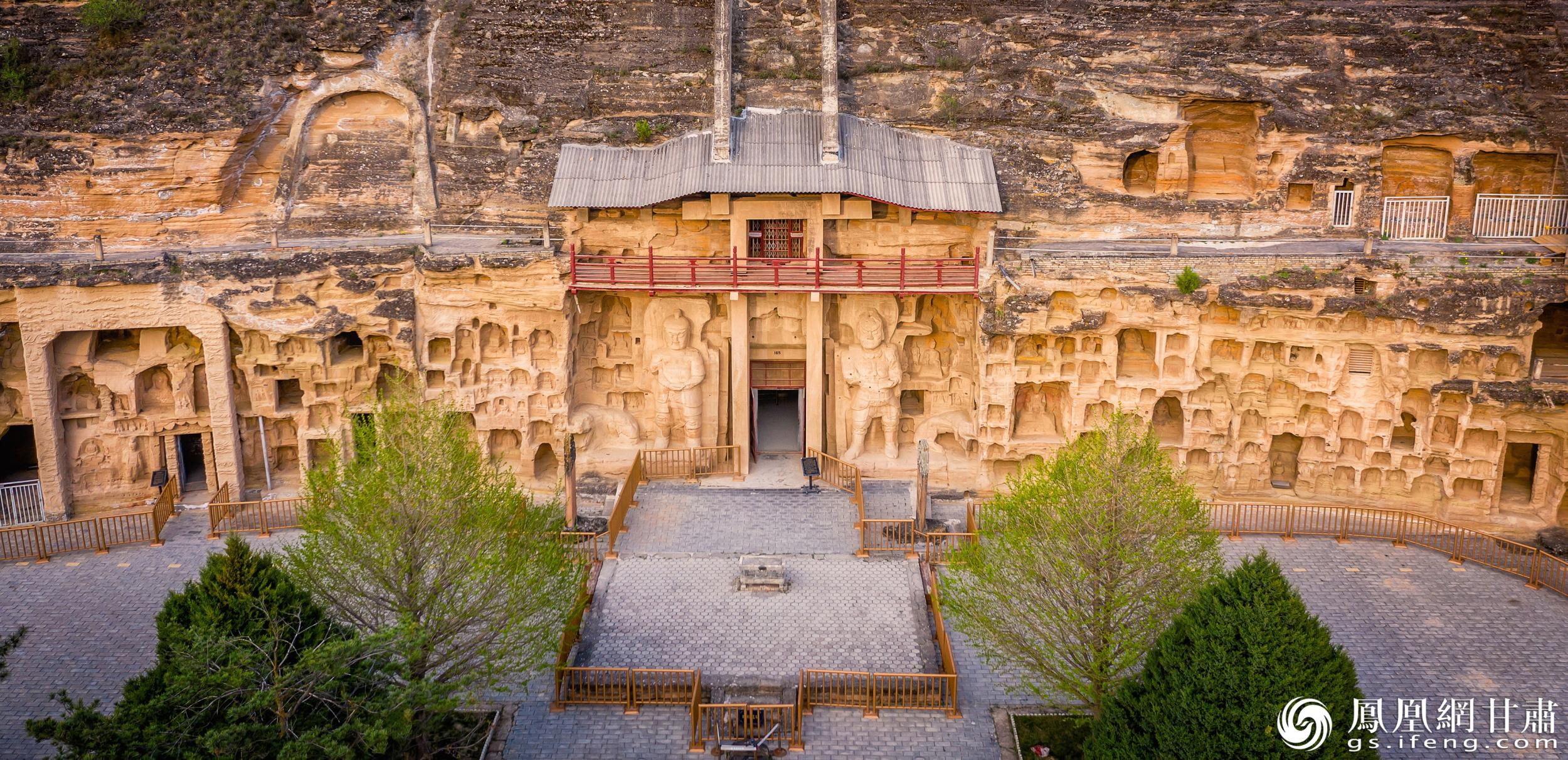 北石窟寺始建于北魏，經(jīng)多個(gè)朝代增修形成密集窟龕。北石窟寺文物保護(hù)研究所供圖